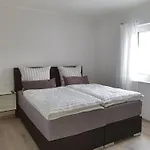 Dreier-ley Apartment